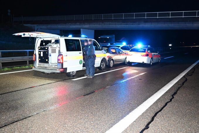 Die Männer wurden festgenommen. Festnahme nach Flucht