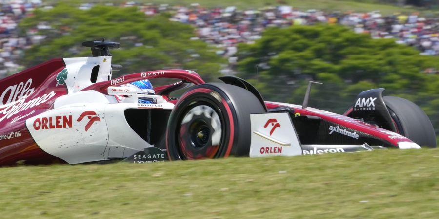 Valtteri Bottas zeigt in Brasilien ein starkes Rennen.