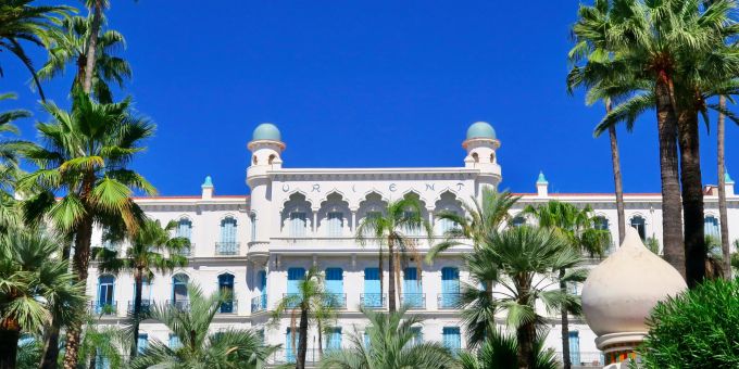 Im früheren Grand Hôtel d'Orient sind heute Appartements. Hotelanlage