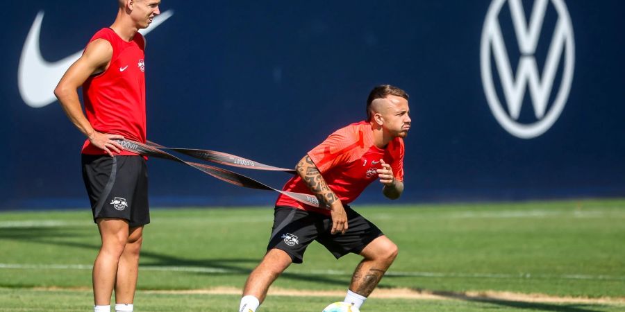 Angeliño (r) wechselt auf Leihbasis aus Leipzig nach Hoffenheim.