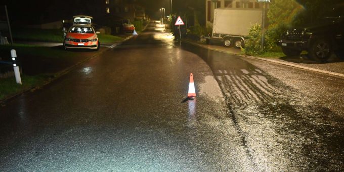 Müselbach SG Lenker flüchtet nach Streifkollision mit Sachschaden