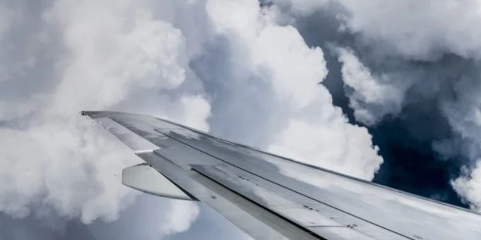 Forscher sagt: - «Klimawandel könnte Flug-Turbulenzen verdreifachen!»