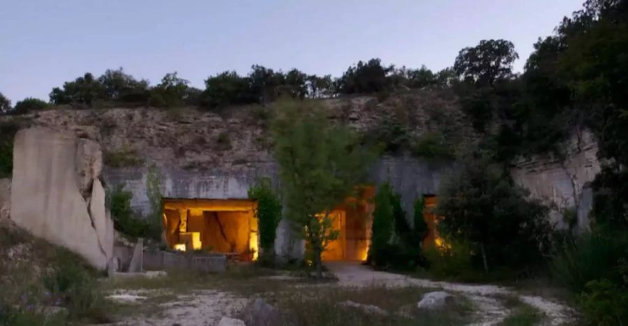 Eine Höhle in der Provence.