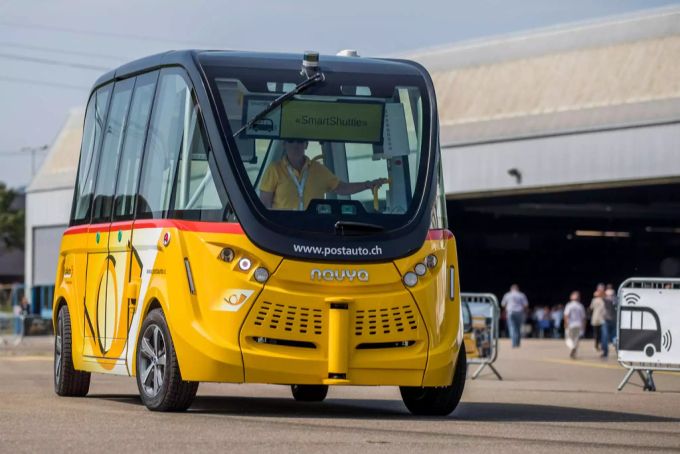 Postauto testet seit bereits zweieinhalb Jahren die «SmartShuttles» in Sion. SmartShuttle von Postauto