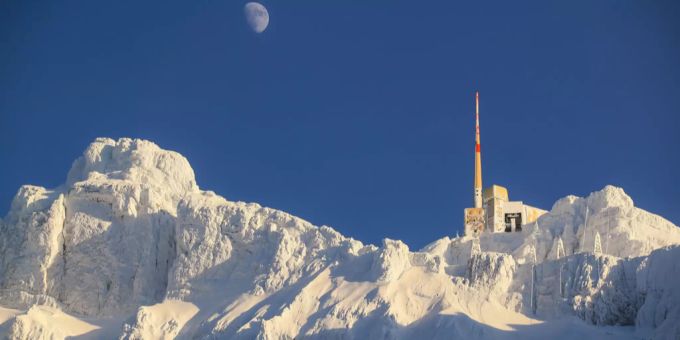 Auf dem Säntis liegen derzeit 5,98 Meter Schnee. (Archivbild) Hochwasser Säntis