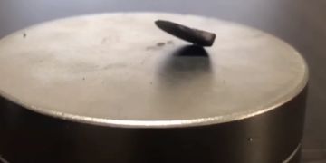 Forscher Supraleiter