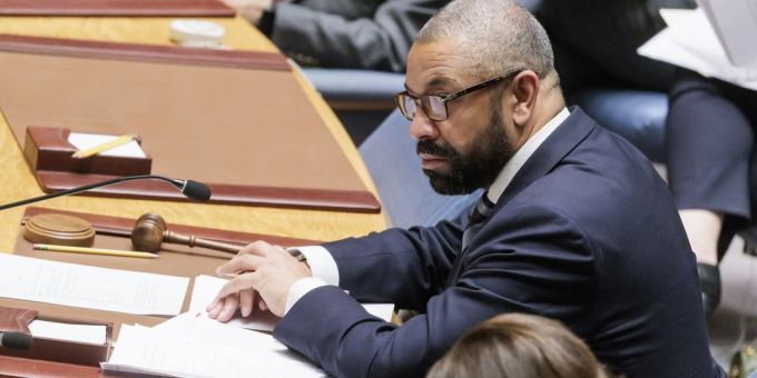 James Cleverly bei einer Konferenz. (Archivbild) James Cleverly