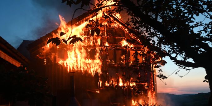 Degersheim SG: Brand eines Einfamilienhauses. Degersheim SG