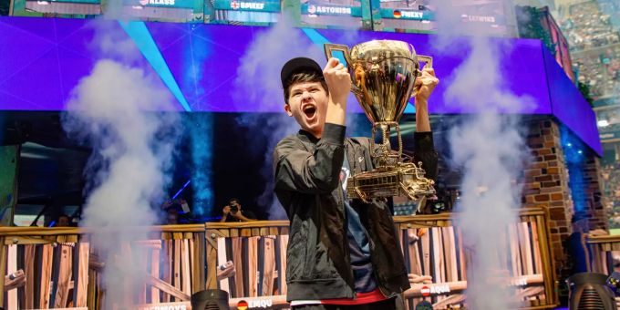 Swatting - Polizei bei Fortnite Weltmeister «Bugha»
