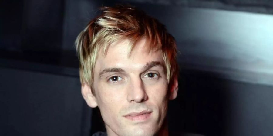 Der US-amerikanischer Popsänger Aaron Carter hat nichts zu verstecken. Foto: Britta Pedersen