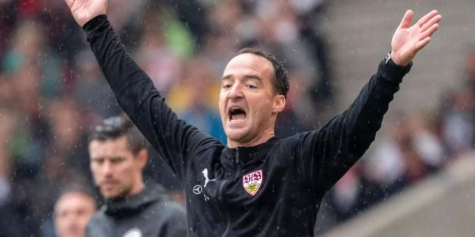 Stuttgarts Trainer Nico Willig hofft auf einen Sieg bei Union Berlin. Foto: Fabian Sommer Stuttgarts Trainer Nico Willig hofft auf einen Sieg bei Union Berlin. Foto: Fabian Sommer