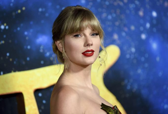 Taylor Swift ist stolz auf ihre gute Freundin Selena Gomez. taylor swift