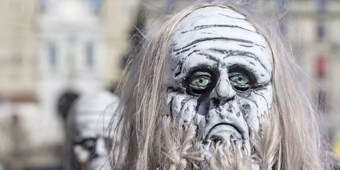 Die beiden grossen Umzüge der Luzerner Fasnacht finden wegen der Corona-Pandemie 2021 nicht statt. (Archivbild) Luzerner Fasnacht