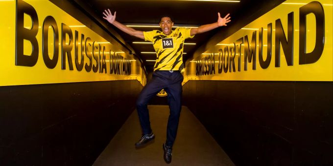 Jude Bellingham nach seinem Wechsel zum BVB. Jude Bellingham BVB
