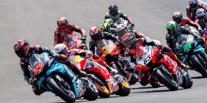 MotoGP - Fabio Quartararo auf Platz 2 im zweiten Portugal-Training