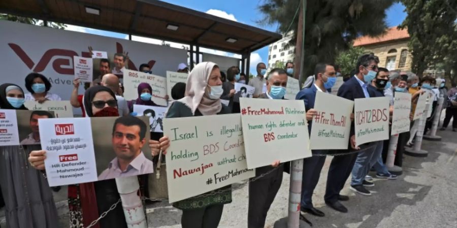 Protest vor der deutschen Vertretung in Ramallah
