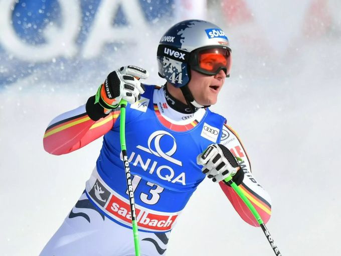 Thomas Dressen verhindert den totalen Schweizer Triumph und den Sieg von Beat Feuz. Beat Feuz Dressen