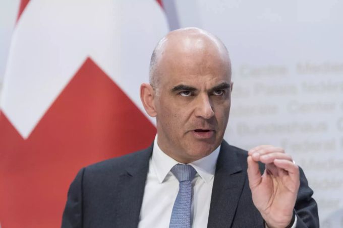 Bundesrat und Gesundheitsminister Alain Berset heute Nachmittag an der Pressekonferenz des Bundesrates. Coronavirus Alain Berset