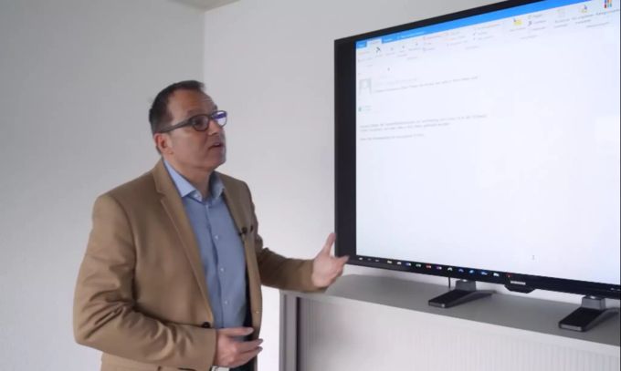 Pascal Lamia, Direktor der Melde- und Analysestelle Informationssicherung (Melani). Melani