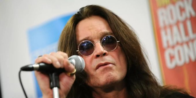 Ozzy Osbourne will zurück auf die Bühne. ozzy osbourne