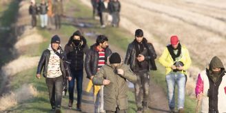 Prag - Tschechische Regierung will Flüchtlingsnotstand verlängern Prag - Tschechische Regierung will Flüchtlingsnotstand verlängern