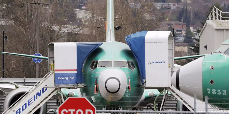 Nach dem Flugverbot für die Boeing 737 Max sind die Bestellungen beim US-Flugzeugbauer eingebrochen. (Archiv)