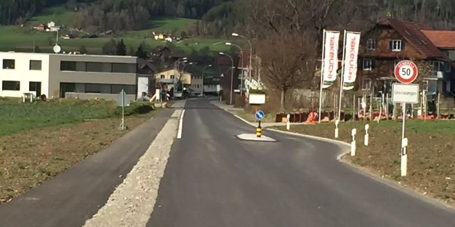 Sanierung Strasse Mühle bis Hinterfeld mit Neubau Fuss- und Radweg