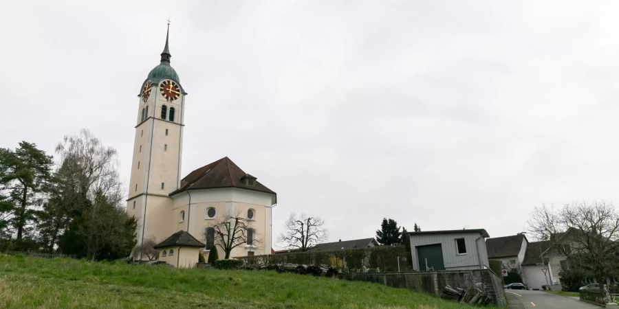 Die reformierte Kirche in Seengen.