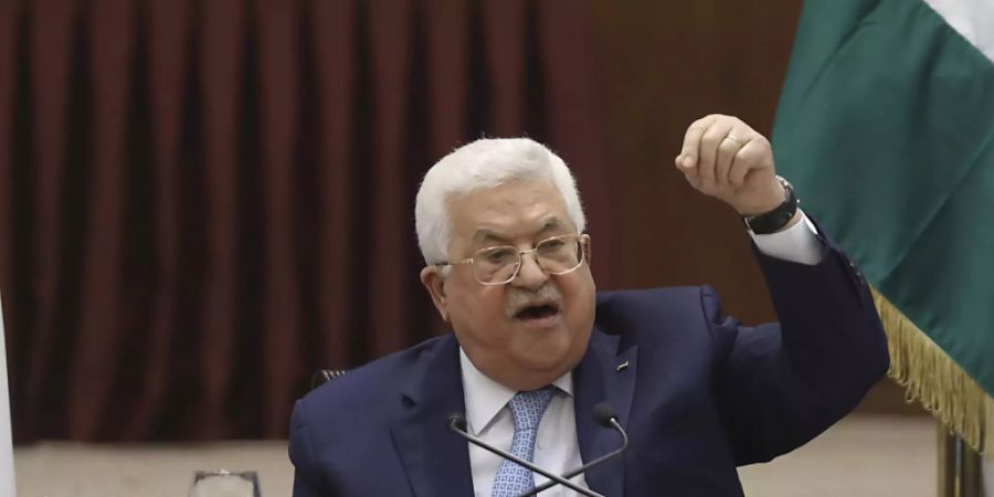 Palästinenserpräsident Mahmud Abbas hat erneut mit der Kündigung aller Abkommen mit Israel und den USA gedroht. (Archivbild)