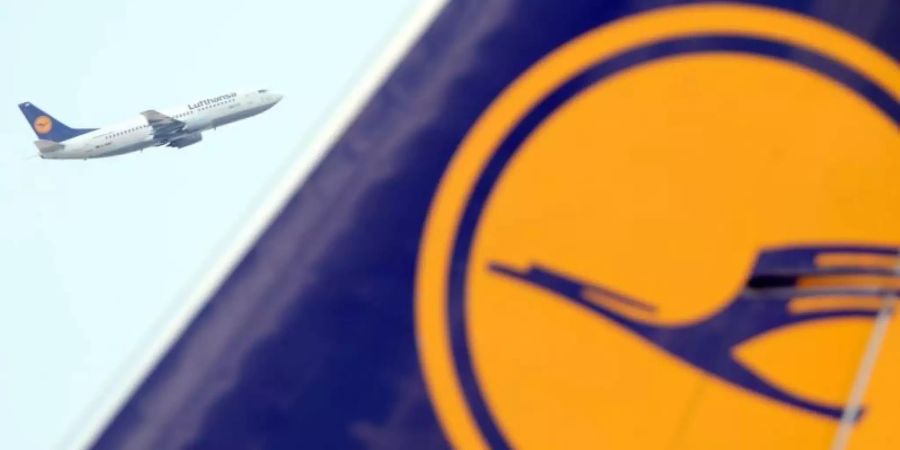 Für die Lufthansa steht eine entscheidende Woche an. Foto: Arne Dedert/dpa