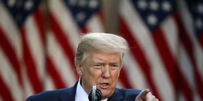 US-Präsident Donald Trump hält eine Verschiebung der US-Präsidentschaftswahlen für Geschwätz der Opposition. US-Präsident Donald Trump hält eine Verschiebung der US-Präsidentschaftswahlen für Geschwätz der Opposition.