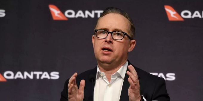 Konzernchef Alan Joyce spricht während einer Pressekonferenz. Foto: Bianca De Marchi/AAP/dpa Konzernchef Alan Joyce spricht während einer Pressekonferenz. Foto: Bianca De Marchi/AAP/dpa