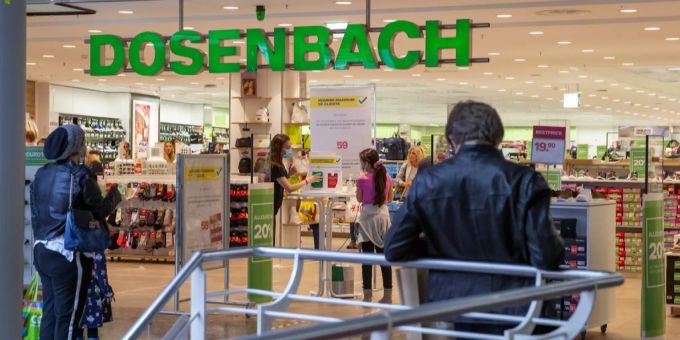 Hoher Umsatz - Schuh- & Spielwarenhändler jubeln über Kunden-Ansturm