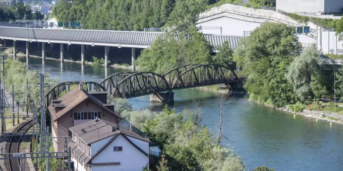 Im Reussthal in Luzern soll eine neue Autobrücke und weitere Strassenbauten für das Projekt Spange Nord entstehen. Spange Nord