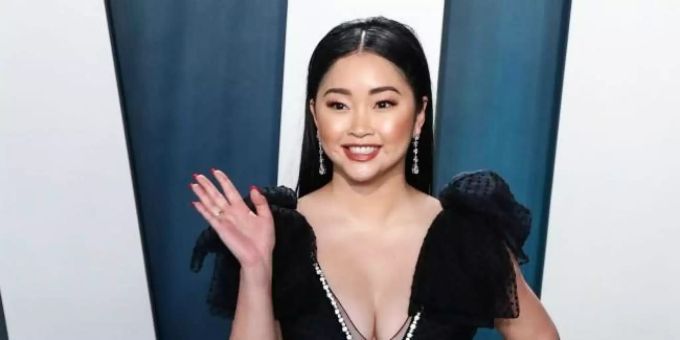 Neuer Job - Lana Condor wird das neue Gesicht von Neutrogena