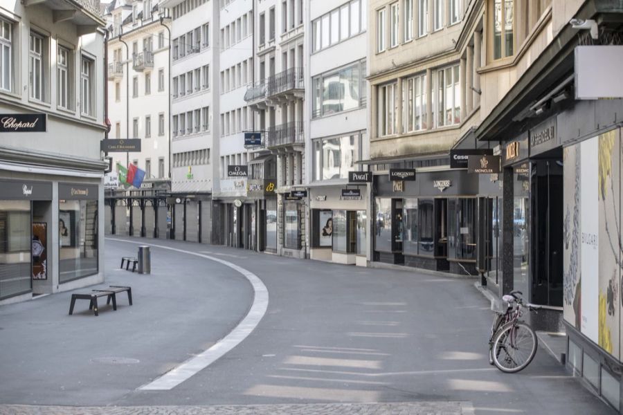 Die Stadt Luzern ist an vielen Orten wie hier am Grendel fast menschenleer, am Freitag, 20. März 2020, während der Coronavirus-Pandemie.