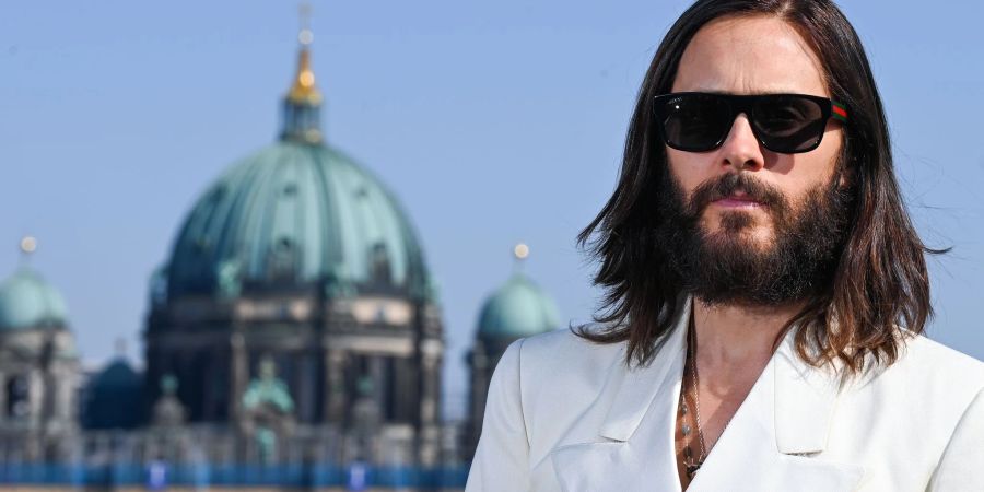 Jared Leto auf der Dachterrasse vom Hotel de Rome. Der Schauspieler stellte in Berlin seinen Film «Morbius» vor.