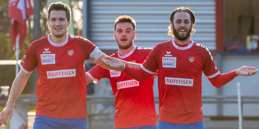 Teamzusammenhalt beim FC Cham. - Cham
