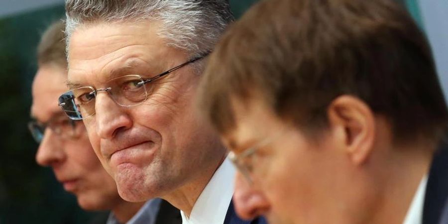 Das Robert Koch-Institut (RKI) unter Lothar Wieler hatte den Genesenenstatus mit Wirkung vom 15. Januar unerwartet von sechs auf drei Monate verkürzt. Foto: Wolfgang Kumm/dpa