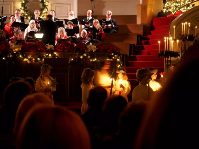 Die Weihnachtsmessen werden jedes Jahr gut besucht. Weihnachtsmesse
