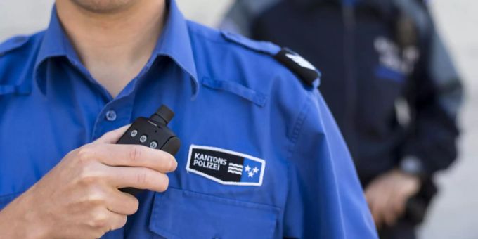 Lupfig AG: Bei Kelleraufbruch in flagranti festgenommen