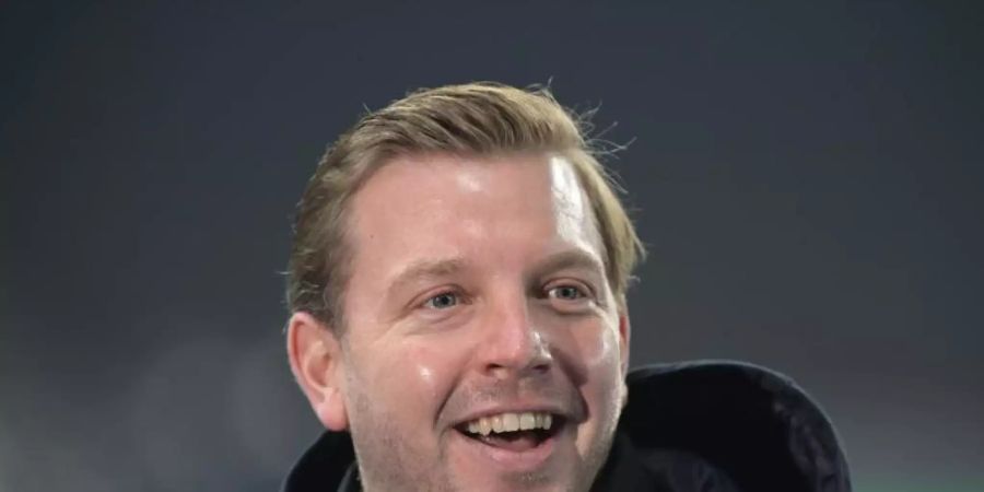 Will Werder Bremen wieder fest in der Bundesliga etablieren: Trainer Florian Kohfeldt. Foto: Soeren Stache/dpa-Zentralbild/POOL/dpa