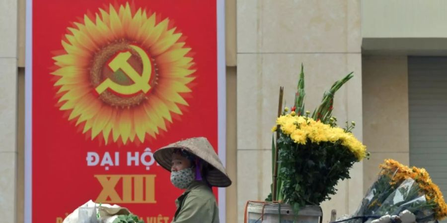 Blumenverkäuferin in Hanoi am 26. Januar 2021