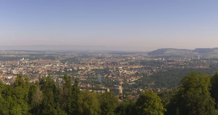Heute Samstag hat man eine gute Weitsicht auf dem Gurten.
