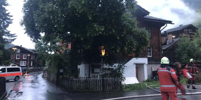 Dank der schnellen Intervention der Feuerwehr wurde ein Ausbreiten des Brandes verhindert.