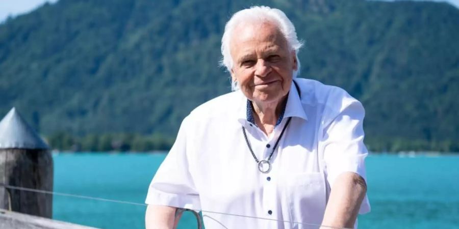 Eckart Witzigmann kennt sich aus in Sachen Ess-Kultur und Etikette. 1979 wurde er im «Guide Michelin» mit drei Sternen ausgezeichnet - als erster deutschsprachiger Koch. Foto: Sven Hoppe/dpa