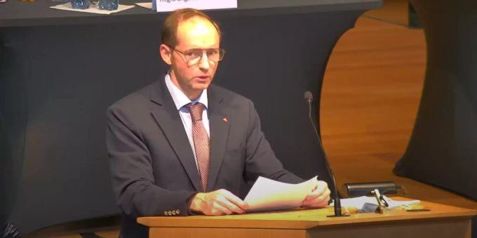 David Beeler packt an der Schwyzer Kantonsratssitzung eine Schimpftirade aus. David Beeler
