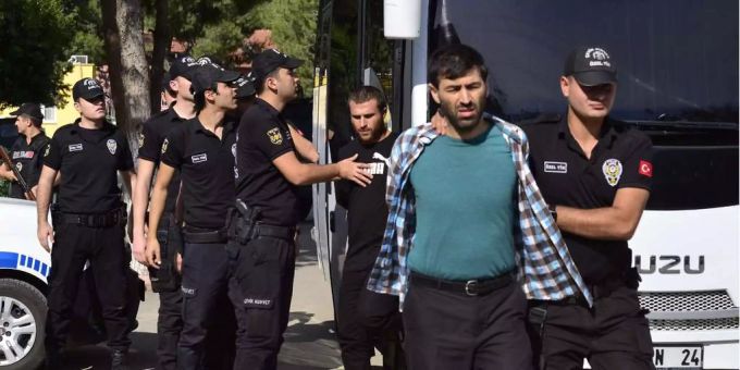 Die Türkei geht wieder gegen Gülen-Anhänger vor. (Symbolbild) Türkei