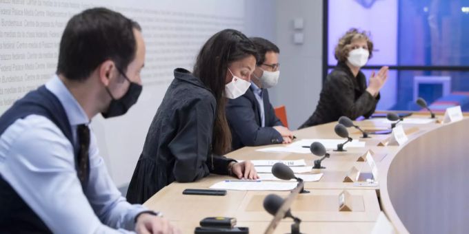 Die Medienkonferenz des liberalen Komitees für die Trinkwasserinitiative mit den GLP-Nationalrätinnen Tiana Moser (ZH) und Melanie Mettler (BE), sowie den FDP-Nationalräten Matthias Jauslin (AG) und Christian Wasserfallen (BE). FDP Trinkwasserinitiative GLP