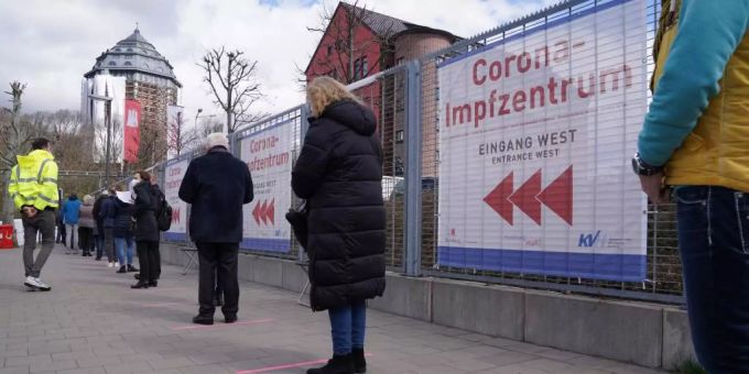 Ein Impfzentrum. Impfzentrum